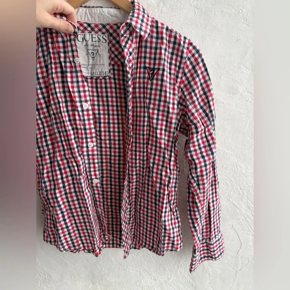 Boys medium GUESS long-sleeve button-down shirt